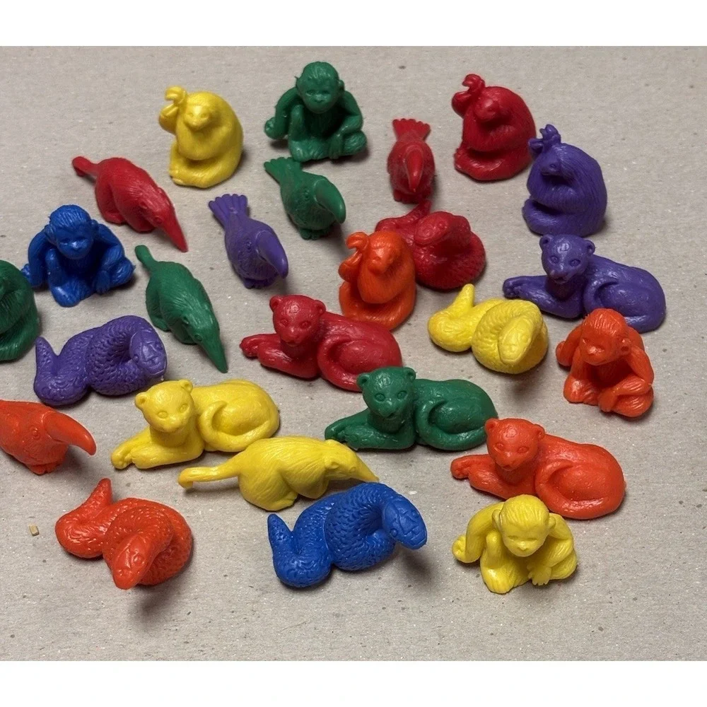 VTG Lot Of 25 Rubber Mini Safari Animal Figures Counters Math Manipulatives